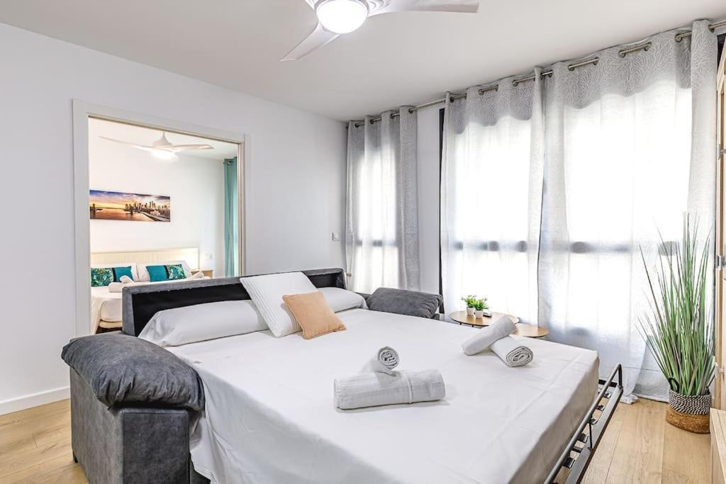 Moderno Apartamento Con Ac En Lorenzo Casanova Apartment Alicante Bagian luar foto