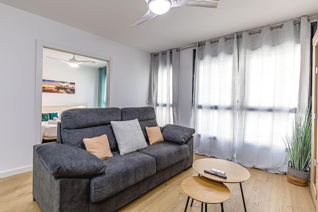 Moderno Apartamento Con Ac En Lorenzo Casanova Apartment Alicante Bagian luar foto